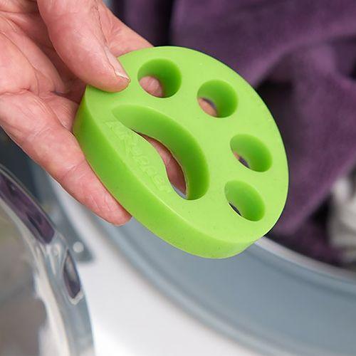 Krążek do czyszczenia ubrań z sierści zwierząt w pralce - zielony