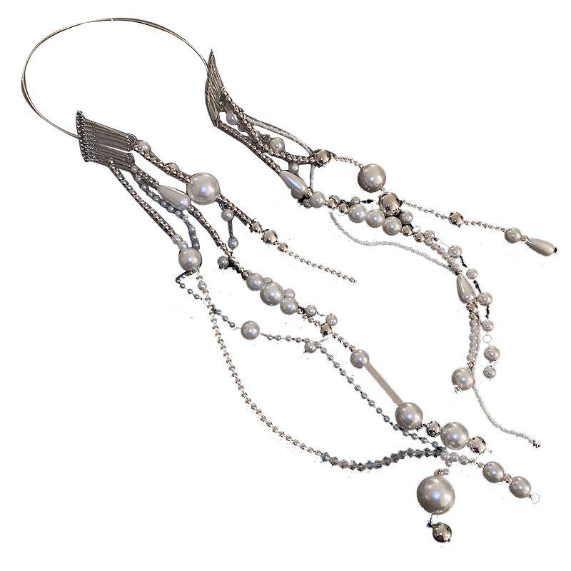 Decorative hairband with pearls on a chain - silver