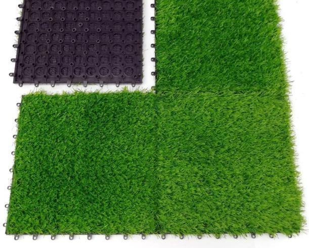 Artificial grass in 30x30cm tiles -green type 2