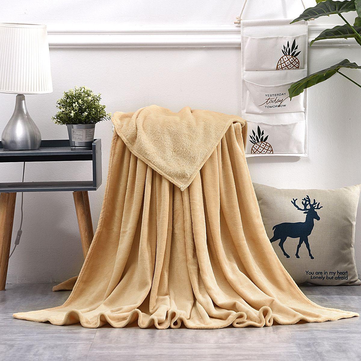 Fleece blanket, bedspread 180x200 cm - light tan