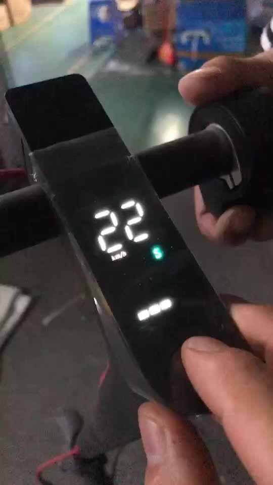 Tile LCD Display Bluetooth Xiaomi M365 Pro Scooter
