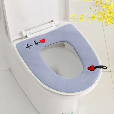 A charming toilet seat cover - blue