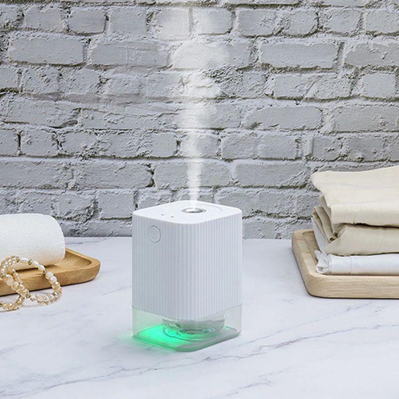 Air humidifier with sensor - white