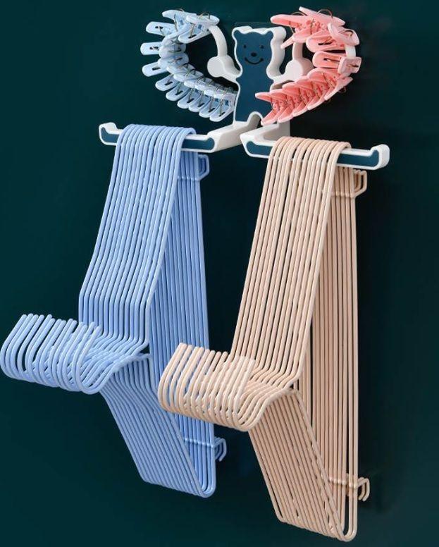 Multifunctional hanger with teddy bear - blue