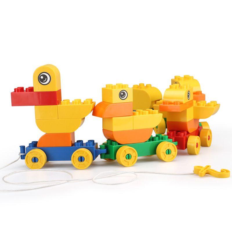 A set of blocks - a family of ducks (28 blocks)