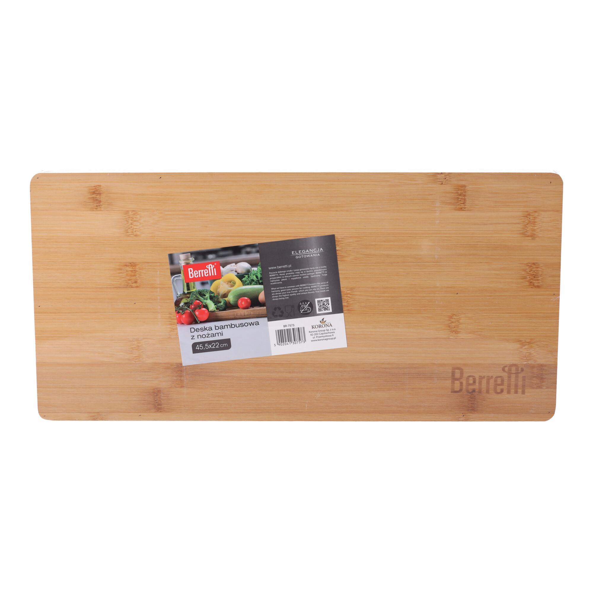 Bamboo cheese serving board with knives BERRETTI, size 45.5x22x4 cm.