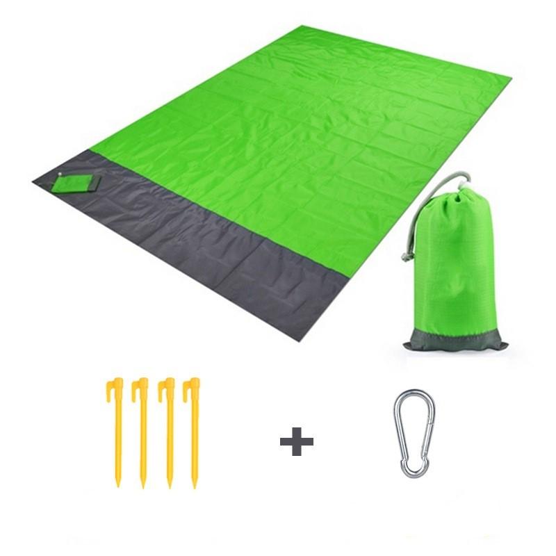 Waterproof beach blanket 200*210 cm - green