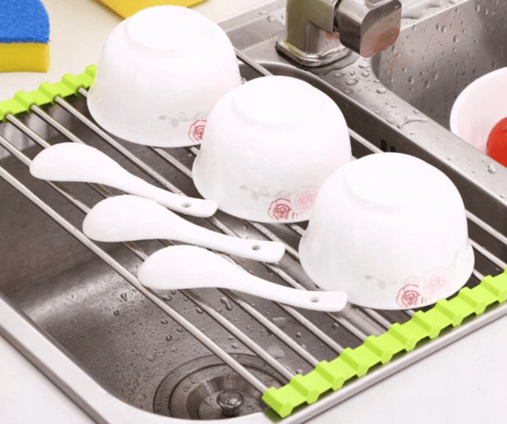 Roll-up drainer for dishes and vegetables / Dish dryer / Roll-up mat - green