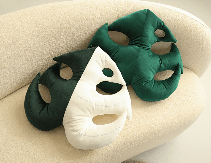 Decorative plush cushion in the shape of a leaf - type 2