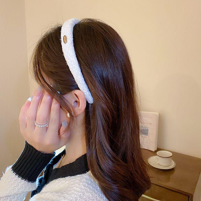 Braided hairband, white