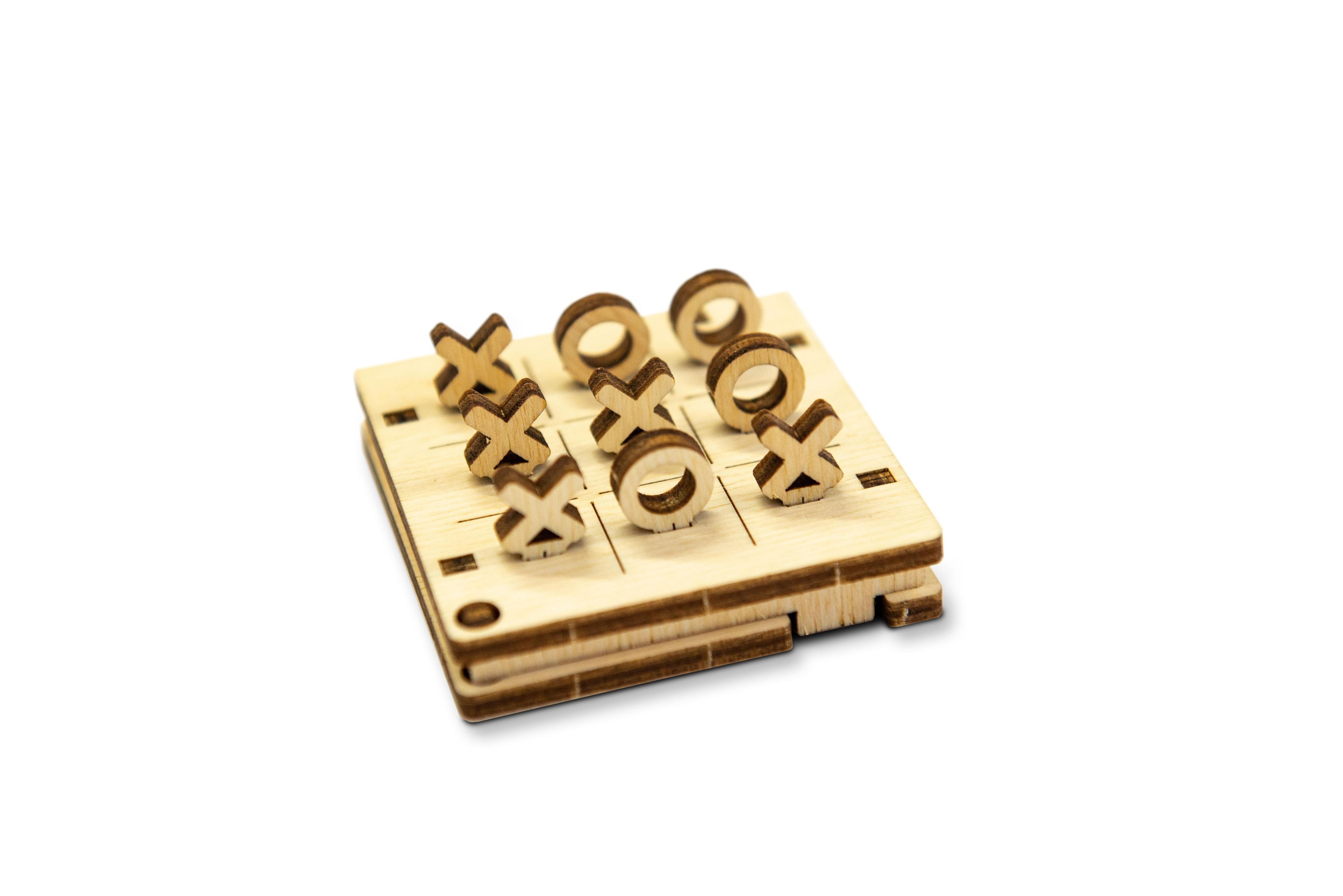 Wooden 3D Puzzle - Tic-Tac-Toe Game No. 1