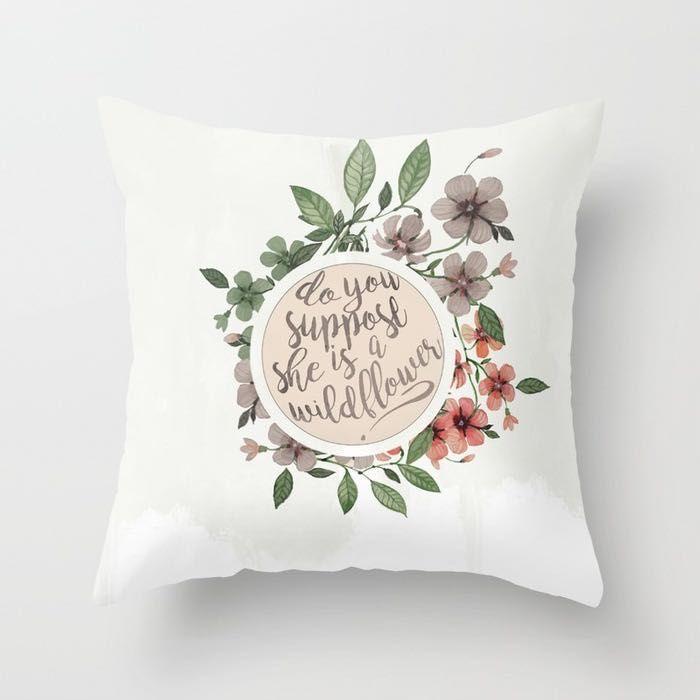 Decorative pillowcase with flowers - pattern XII