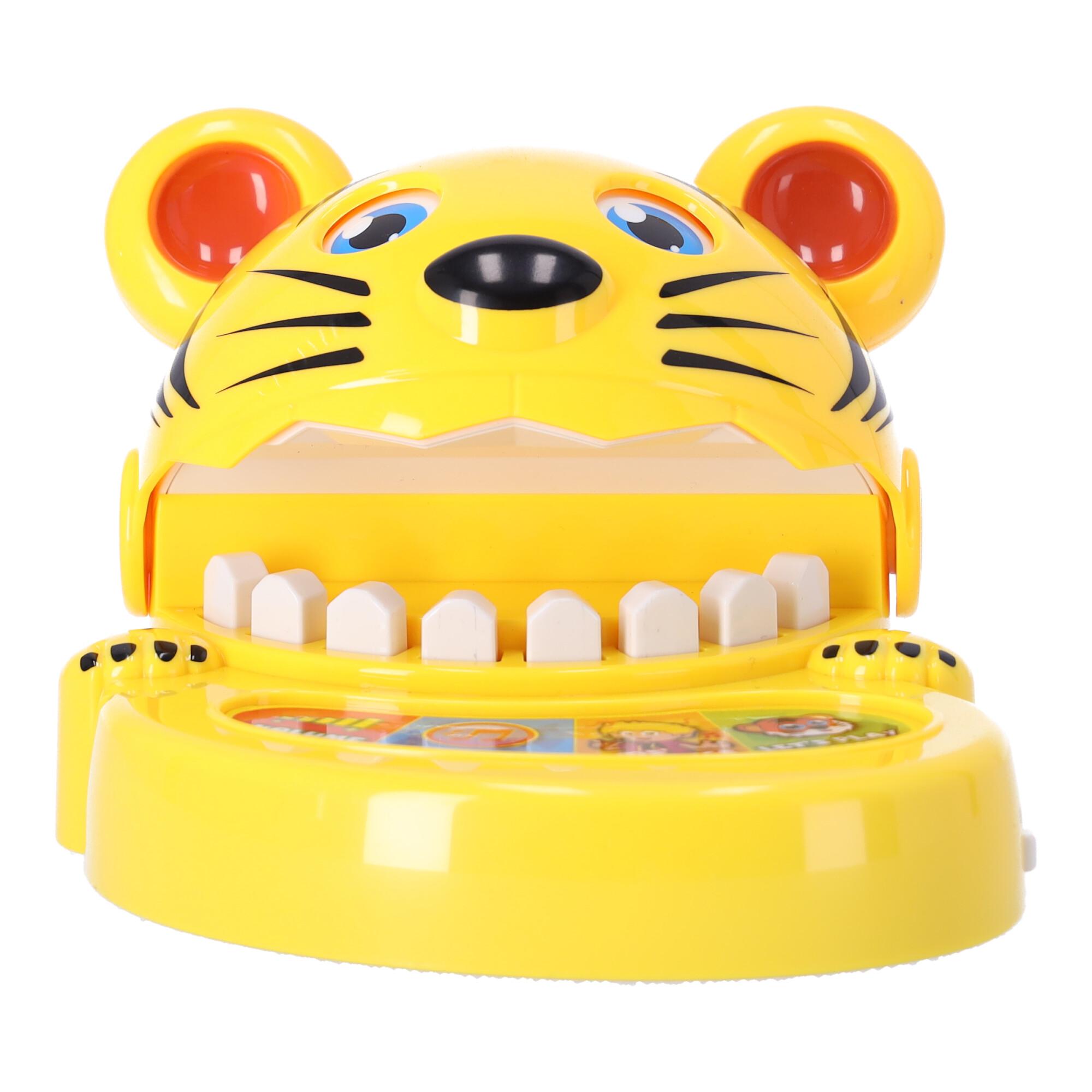 Biting tiger set toy-model
