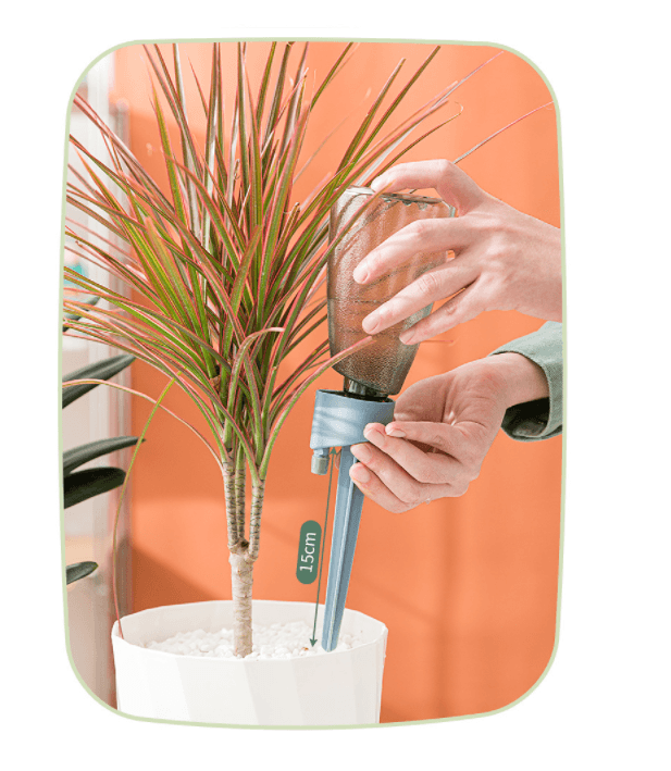 Automatyczny nawadniacz kropelkowy z butelką do kwiatów i roślin doniczkowych - zielony
