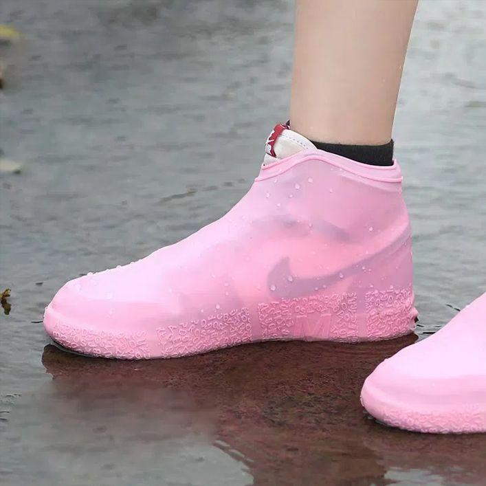 Gumowe wodoodporne ochraniacze na buty rozmiar "35-39" - jasnoróżowe