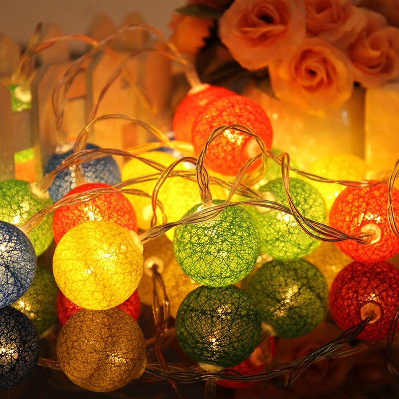 Decorative lamps cotton balls - multicolored
